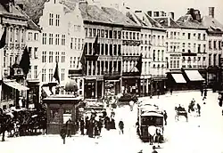 Paardentram op de Korenmarkt, 19e eeuw.