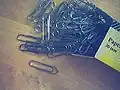 Paperclips in een doosje