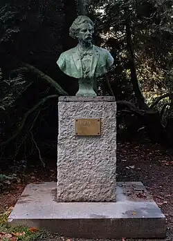 Monument Nestor de Tière (1925)