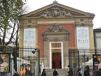 Ingang van het museum aan de Rue de Vaugirard