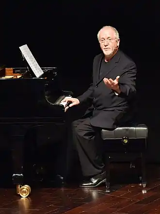 Patrick Doyle (2016)