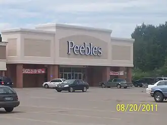 Een Peebles-vestiging in Alpena, Michigan op 20 augustus 2011