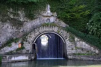 De kanaaltunnel bij Thoraise