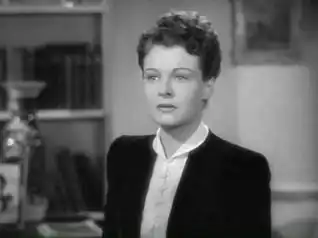 Ruth Hussey in The Philadelphia Story (1940).