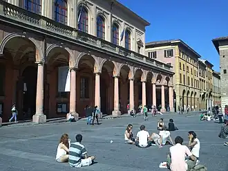 Teatro Comunale di Bologna, aan het Piazza Gioseppe Verdi