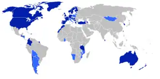 ​ : Landen met bij de IDU aangesloten partijen​ : Landen met bij de IDU aangesloten partijen met een waarnemersstatus