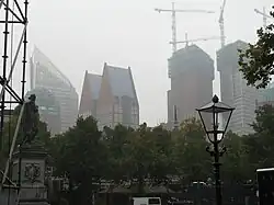 De torens tijdens de bouw