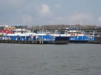 Ponthaven aan het IJ in Amsterdam-Noord