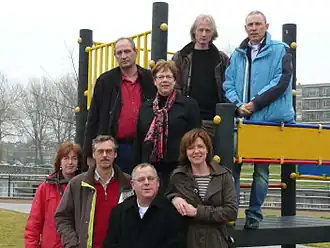 Wethouder, fractie en steunfractie van Progressief Oegstgeest in 2008 met Hessing rechtsboven.