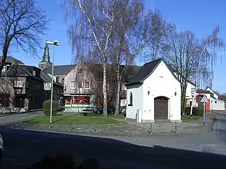 Markt met kerk en kapel
