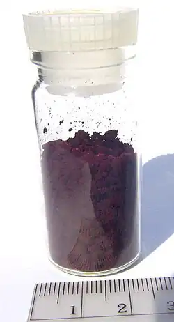 Renium(VII)oxide-kristallen