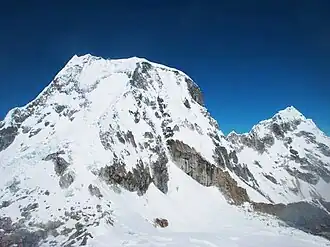 Ranrapalca (links) en Ocshapalca (rechts)