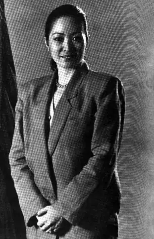 Anna Dominique Coseteng