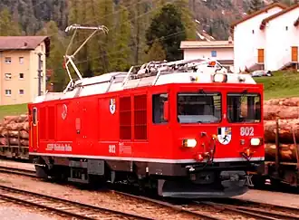 Gem 4/4 802 op 2 juni 2010 te Pontresina