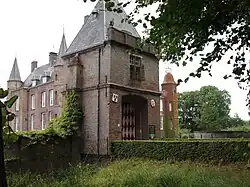 Poortgebouw, mogelijk een ontwerp van Rombout II Keldermans