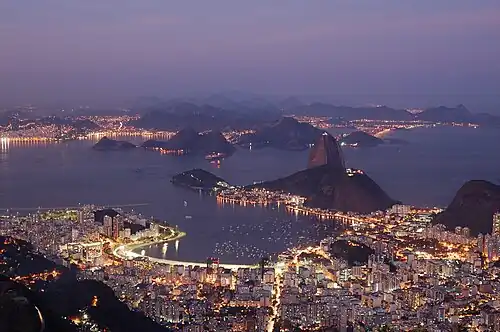 Botafogo bij nacht
