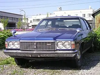 Mazda Roadpacer (Holden HJ Premier Sedan).