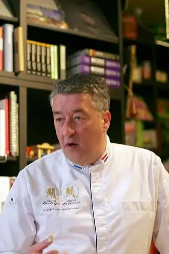 Van Beckhoven (2014)