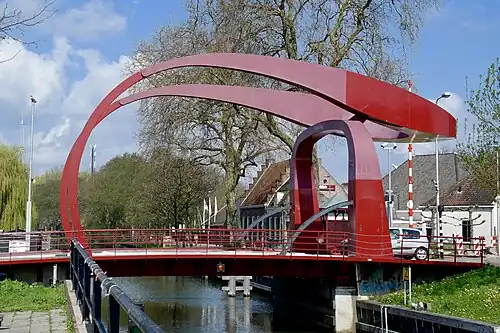 Rode brug (nieuwbouw)
