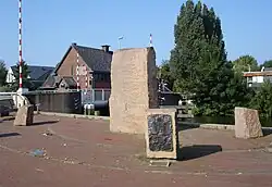 En wij volgen de gang van hun volharding (2000)