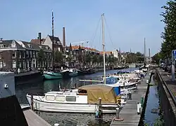 Uitzicht op de voorhaven van Delfshaven