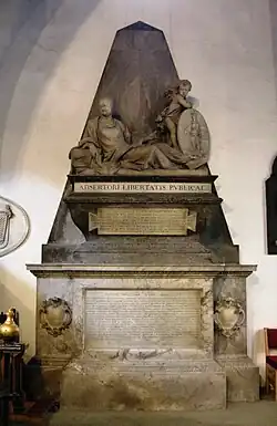 Grafmonument voor Sir Watkin Williams-Wynn, Ruabon, Denbighshire, opgericht 1755