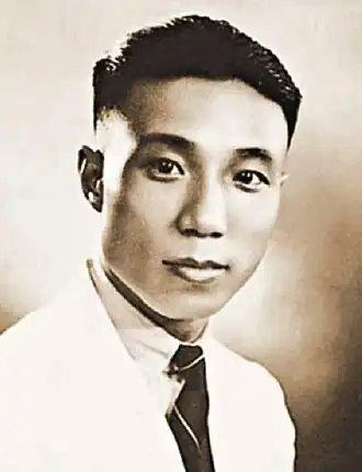 Run Run Shaw in 1927