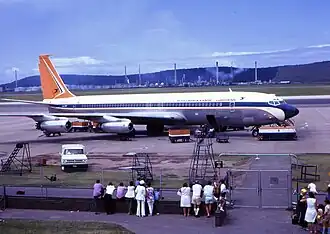 Een Boeing 707-300C van de SAL, van hetzelfde type als het toestel dat verongelukte.