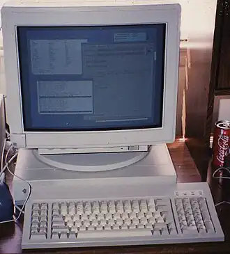 Sun SPARCstation 1+ "pizzabox", 25 MHz SPARC processor, begin jaren 1990