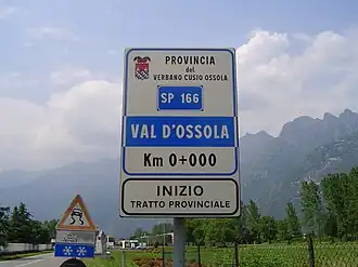 Het bord dat het begin van de SP166 aangeeft, in de gemeente Ornavasso