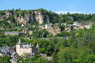 Gezicht op Salles-la-Source