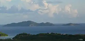 Salt Island vanuit Long Look op Tortola