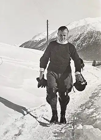 Dunlop (ca.1936) tijdens de Olympische Spelen