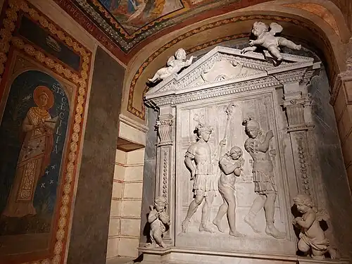 Reliëf (1653): Agnes naar de martelplaats geleid.