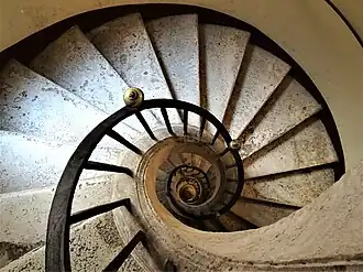 Trap van (Pietro?) Bernini in de pauselijke appartementen van Paulus V.