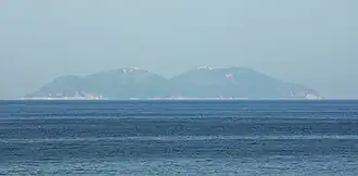 Sazan vanuit het zuidoosten