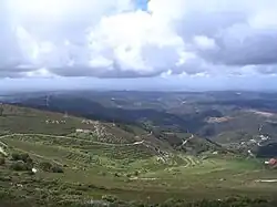 Uitzicht vanaf de Fóia naar Portimão in het zuiden