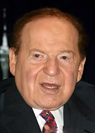 Adelson op een persconferentie in Hong Kong in 2010