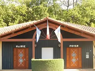 Voormalig gemeentehuis