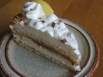 Een punt slagroomtaart