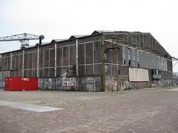 Voormalig gebouw van de NDSM-smederij (2011)