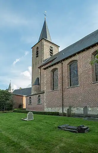 St. Martinuskerk en kerkhof