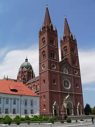 De kathedraal Sveti Petar in Đakovo