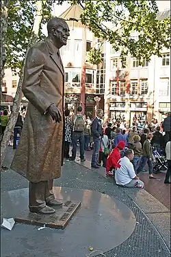 Frits Philips (2007), Markt, Eindhoven