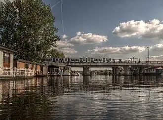 Overamstel vanaf de Duivendrechtsevaart