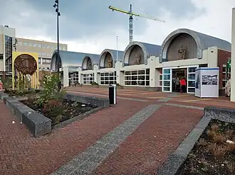 De stationshal aan de centrumzijde