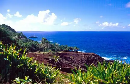 Saint Pauls Point op de westkust van Pitcairn