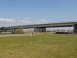 De nieuwe Straatsburgbrug