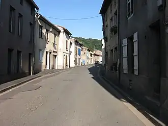 Doorgaande weg in Gorze