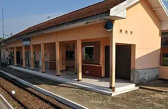 Station Sumpiuh (2010).